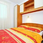 In With Balcony, Air Conditioning, Wi-fi