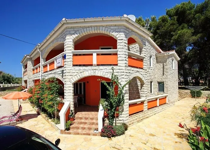 In With Balcony, Air Conditioning, Wi-fi Apartment *