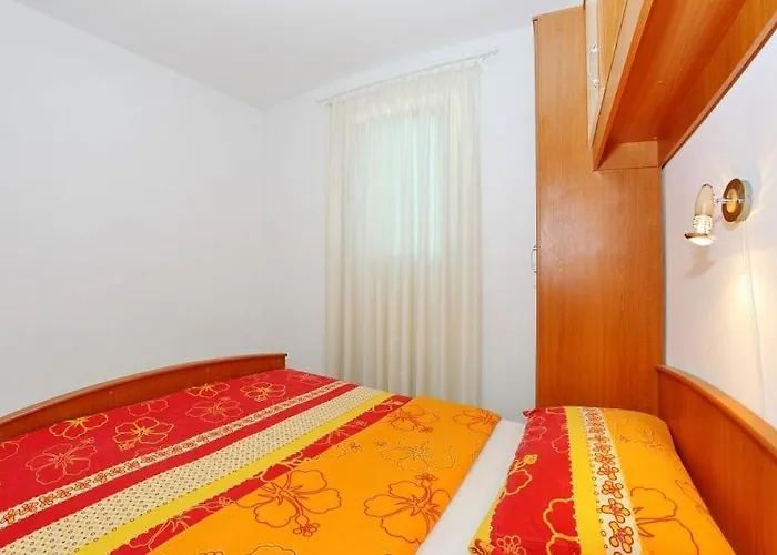 In With Balcony, Air Conditioning, Wi-fi Apartment