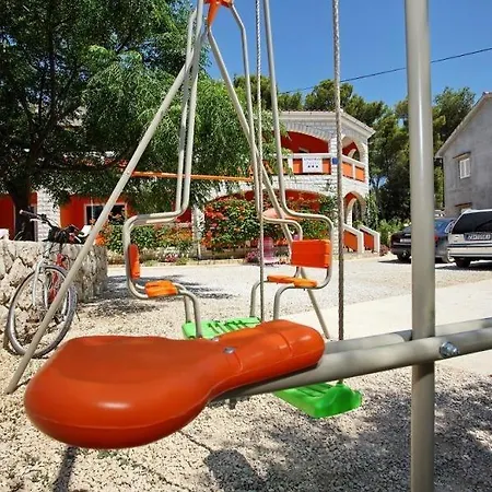 Apartmán In With Balcony, Air Conditioning, Wi-fi Vir